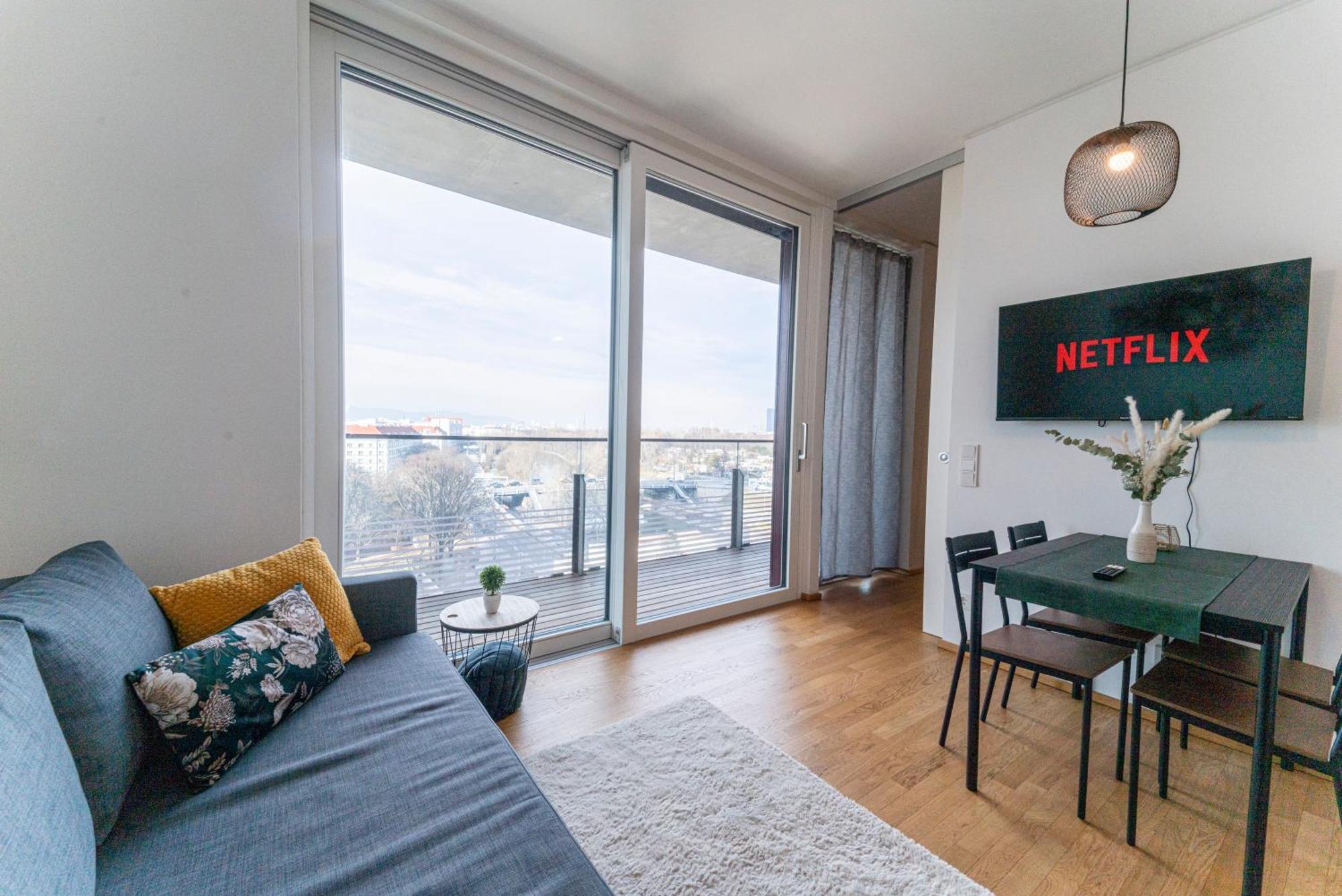 Mca Triiiple I Rooftop Pool I Free Parking I Netflix Leilighet Wien Eksteriør bilde